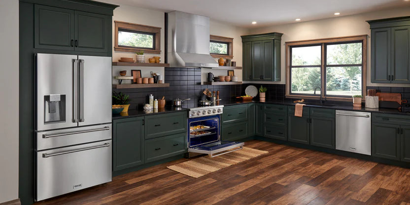 4 Piece Stainless Steel Kitchen Appliance Package - THOR Kitchen, Inc display picture 1