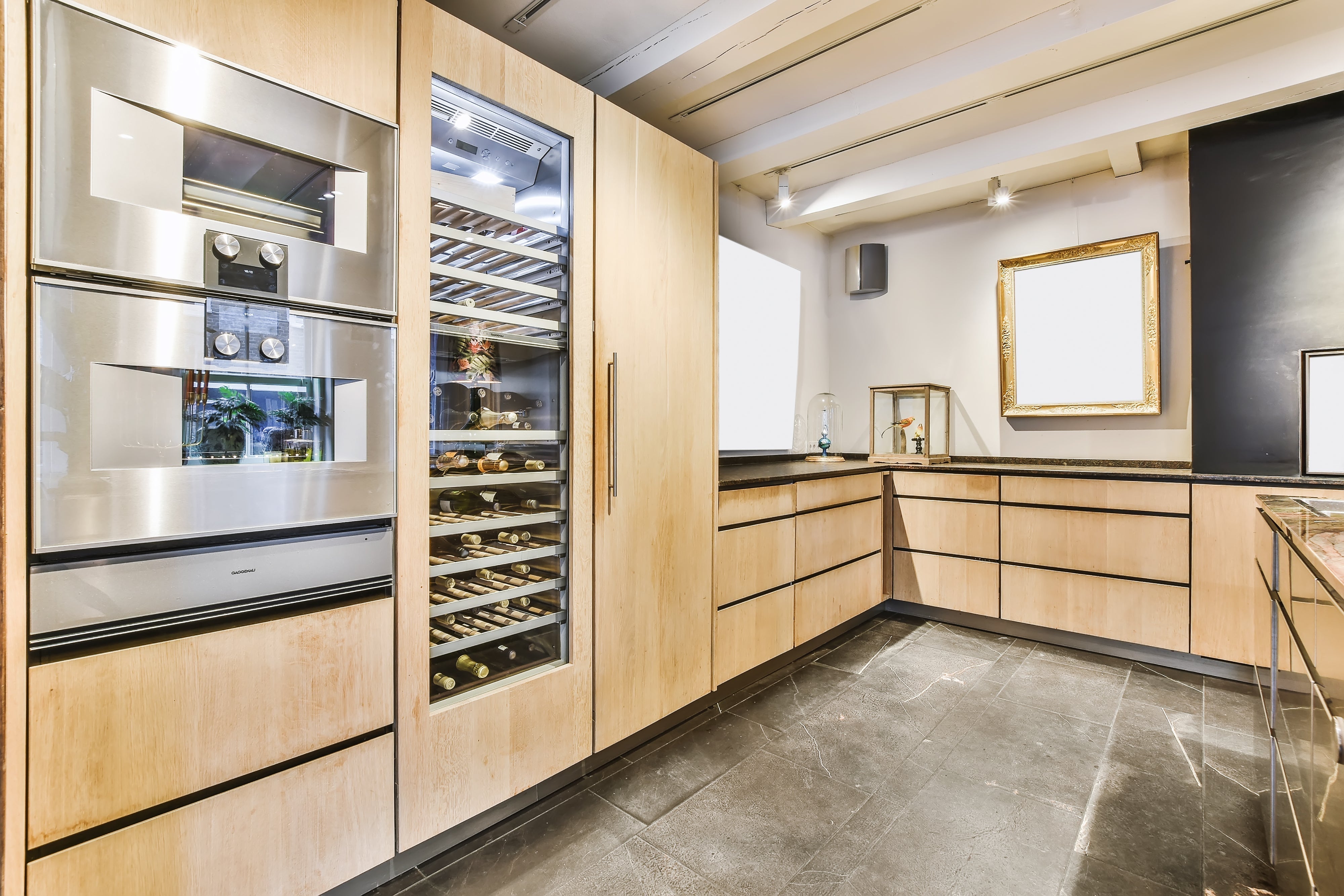 Why a Wine Cooler is the Best Way to Store Wine